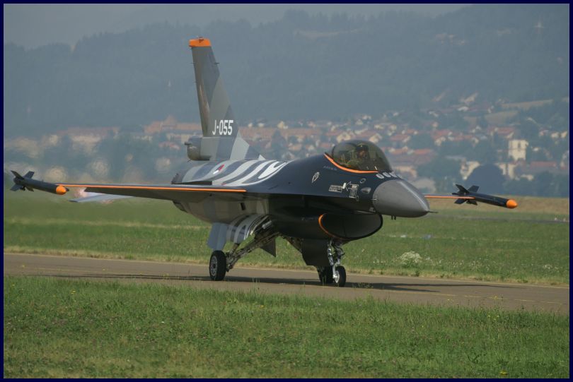 F16-h%20(6).JPG