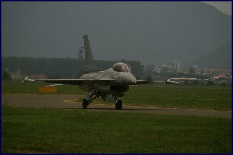 F16-d%20(3).JPG