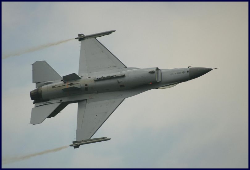 F16-d%20(8).JPG