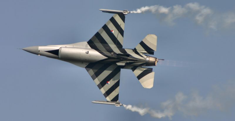 f-16%20(3).jpg