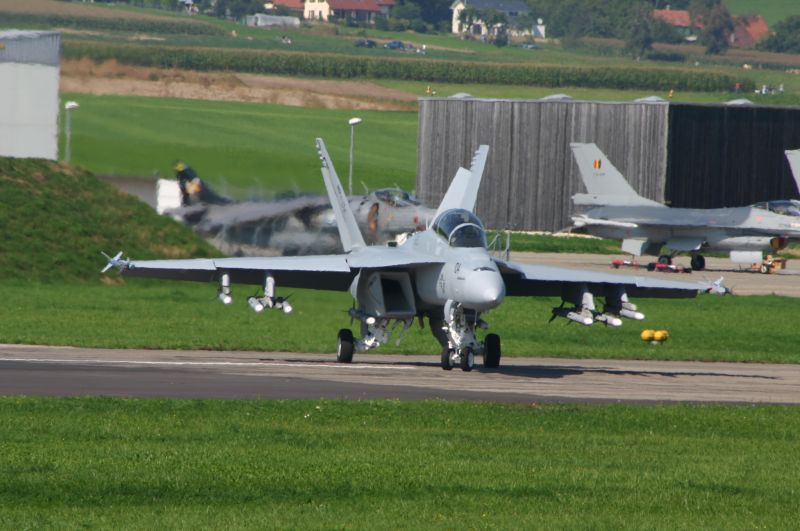 super%20hornet%20(2).jpg